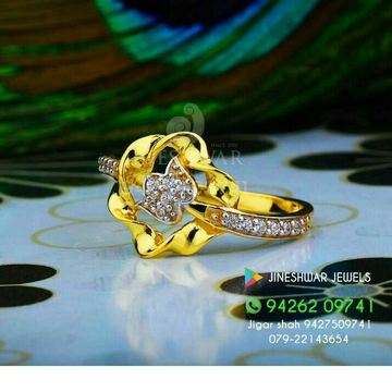 22kt Cz Fancy Ladies Ring LRG -0277