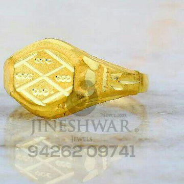 Plain gold fancy designer gents ring