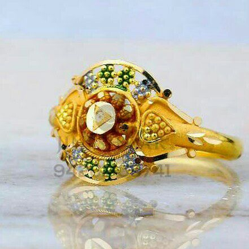 Fancy Plain Gold Ladies Ring LRG -0827