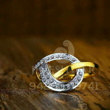 22kt Fancy Cz Ladies Ring LRG -0120