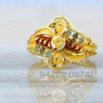 Fancy Exclusive Ladies Plain Ring LRG -830