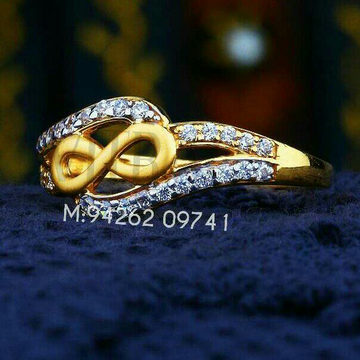 22kt Fancy Cz Ladies Ring LRG -0217