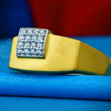 916 Plain Gold Cz Fancy Gents Ring