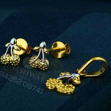 Attractive Plain Gold Tops CTG -0183