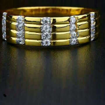 916 Gold Fancy Cz Gents Ring