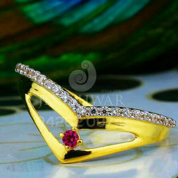 Cz Color Stone Fancy Ladies Ring LRG -0100