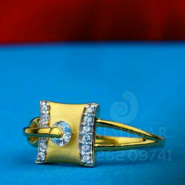 916 Fancy Solitar Stone Cz Ladies Ring