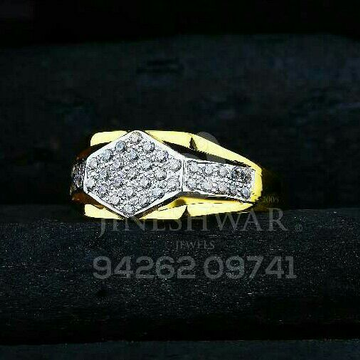 Lightweight Fancy Gents Ring