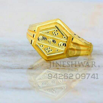 Simple plain Gold Fancy Gents Ring