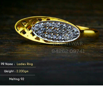 916 fancy gold cz ladies ring lrg -0340