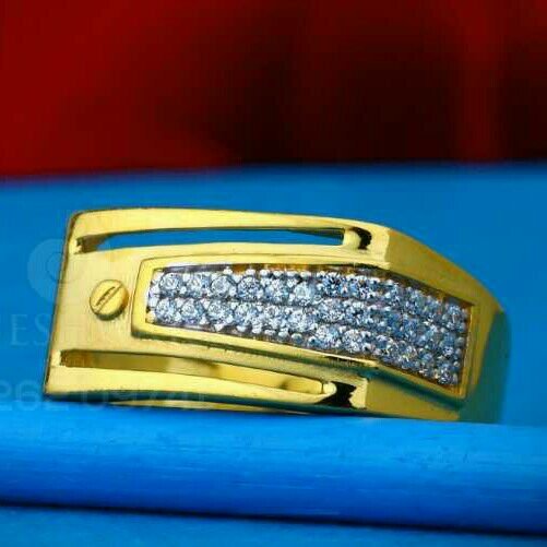 916 Fancy Exclusive Cz Gents Ring