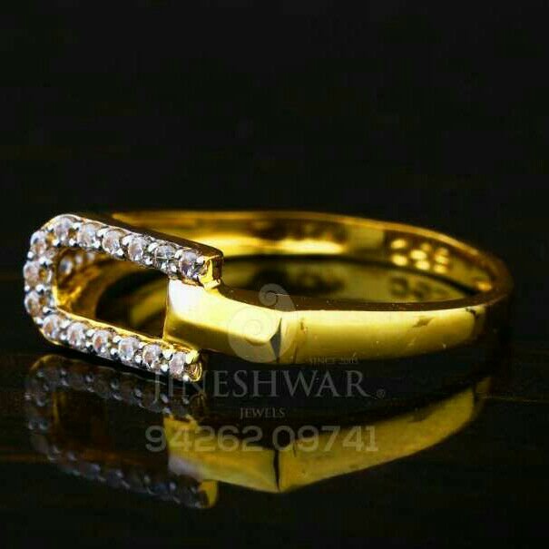 Casual were plain cz ladies ring lrg -0057
