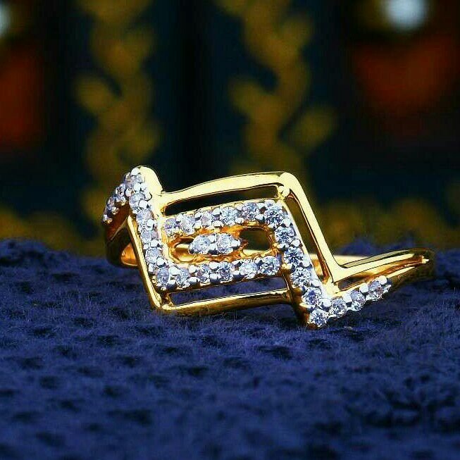 22kt Cz Daimond Ladies Ring LRG -0338