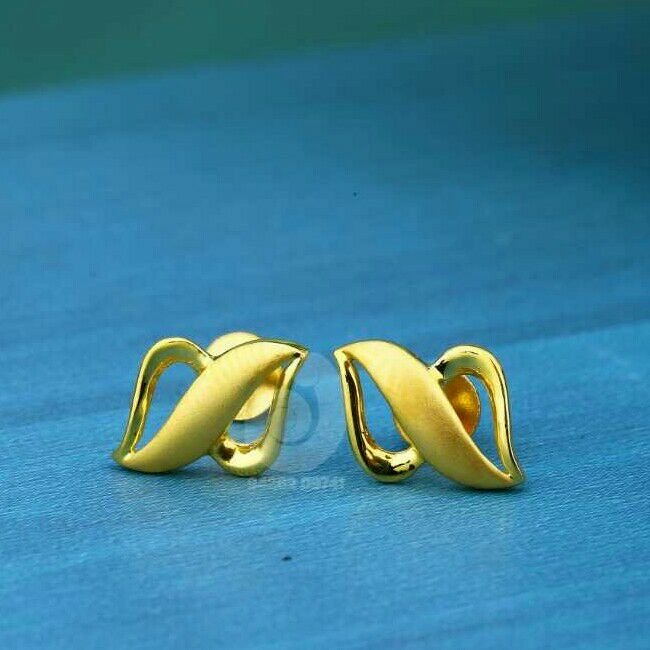 22 Ct Classical Plain Tops