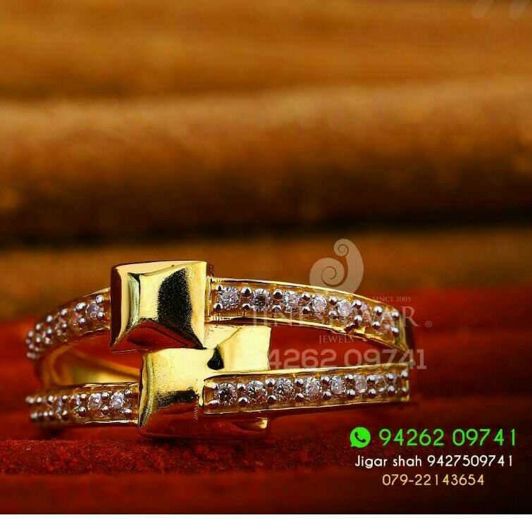Gold shiner cz fancy ladies ring lrg -0183