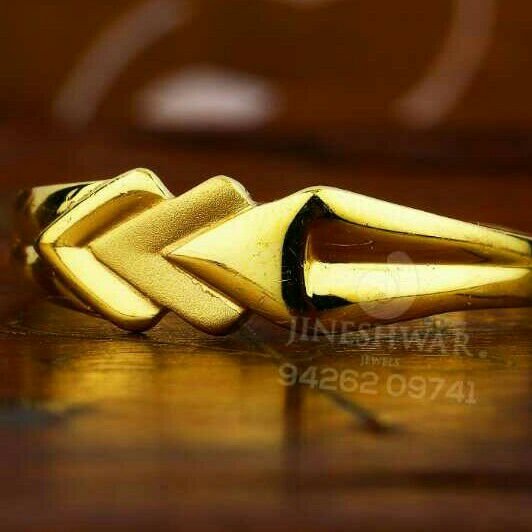 Simple Shiney Gents Ring 916