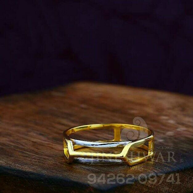 916 Fancy Ladies Ring LRG -0793