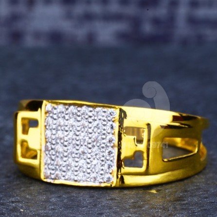 22ct fancy gents ring