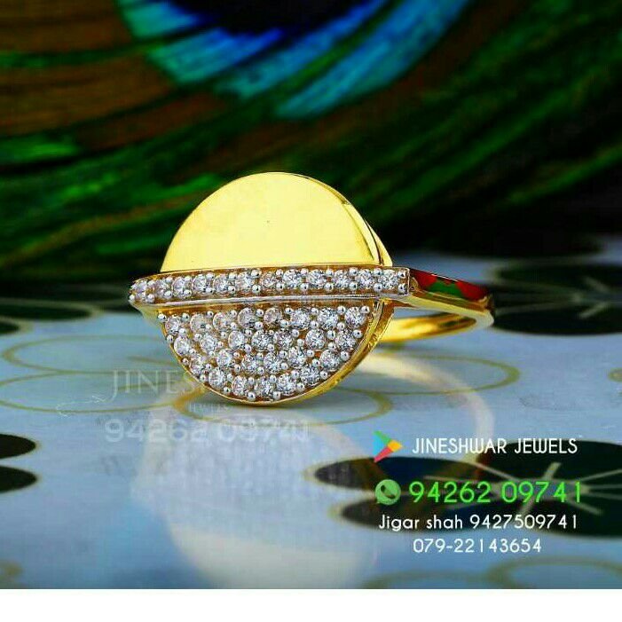 Gold cz 22kt fancy ladies ring lrg -379