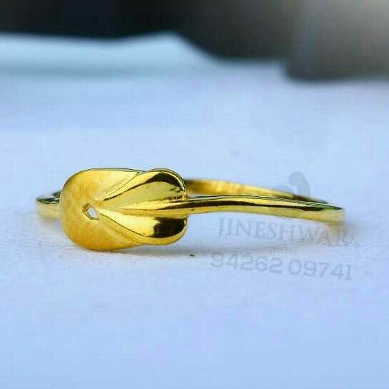916 Fancy Casual Were Plain Gold Ladies Ring LRG -0651
