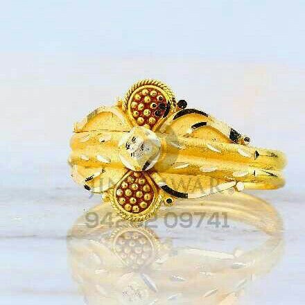Fancy Plain Gold Ladies Ring LRG -0806