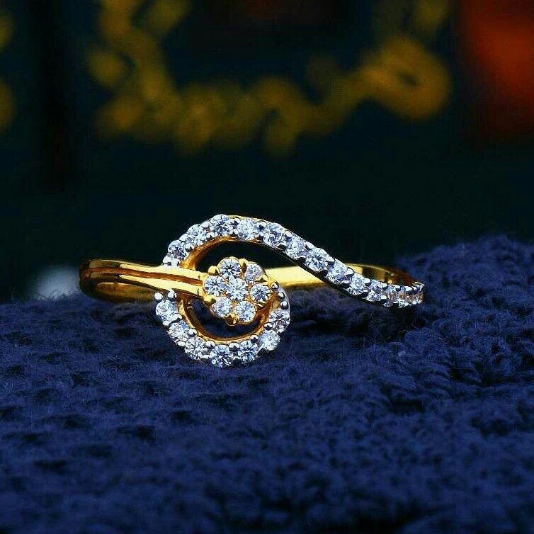 Cz Classic Fancy Ladies Ring LRG -0081