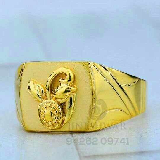 Designer Attractive Gents Ring 916