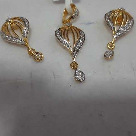 Fancy Pendant Set