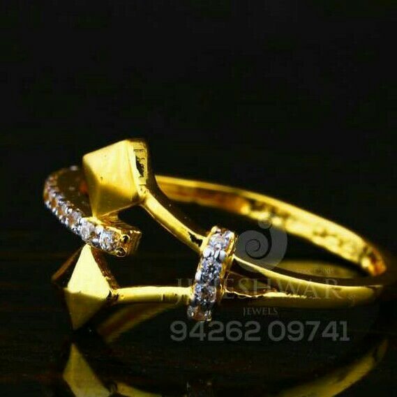 Attractive Fancy Cz Ladies Ring LRG -0003