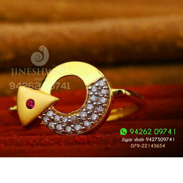 Exclusive Fancy Cz Ladies Ring LRG -0281