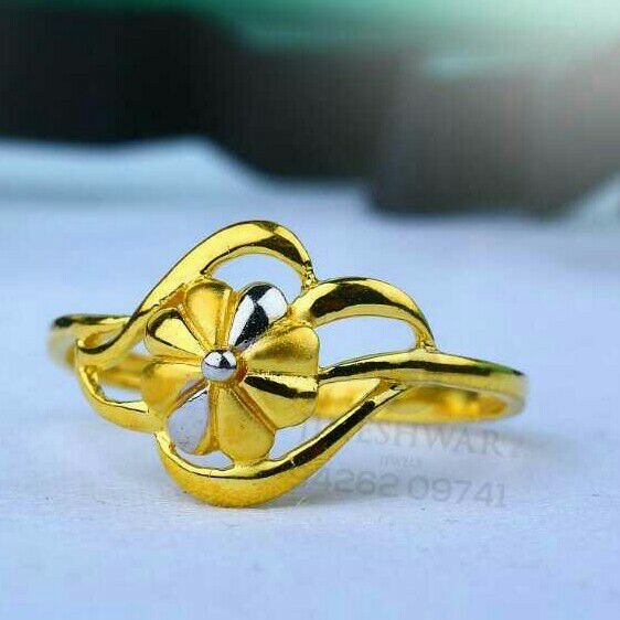 22kt Attractive Plain Gold Casting Ladies Ring LRG -0615