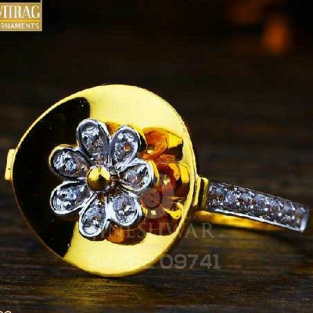 Beautiful Ladies Ring