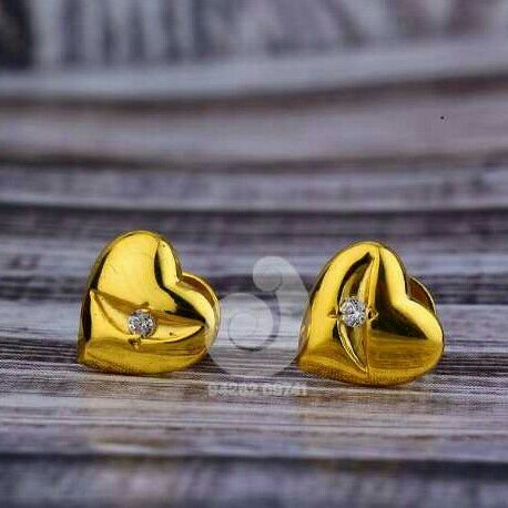 Buy quality 18ct Solitar Stone Heart Shaped Tops in Ahmedabad