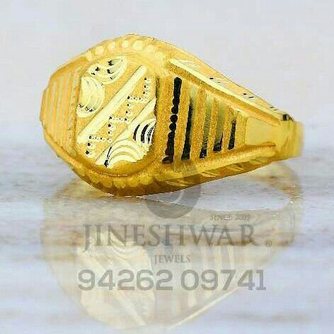 Plain Gold Fancy Gents Ring